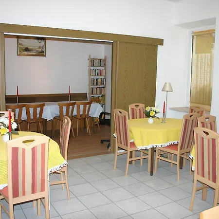Alte Schule Hotel 2*